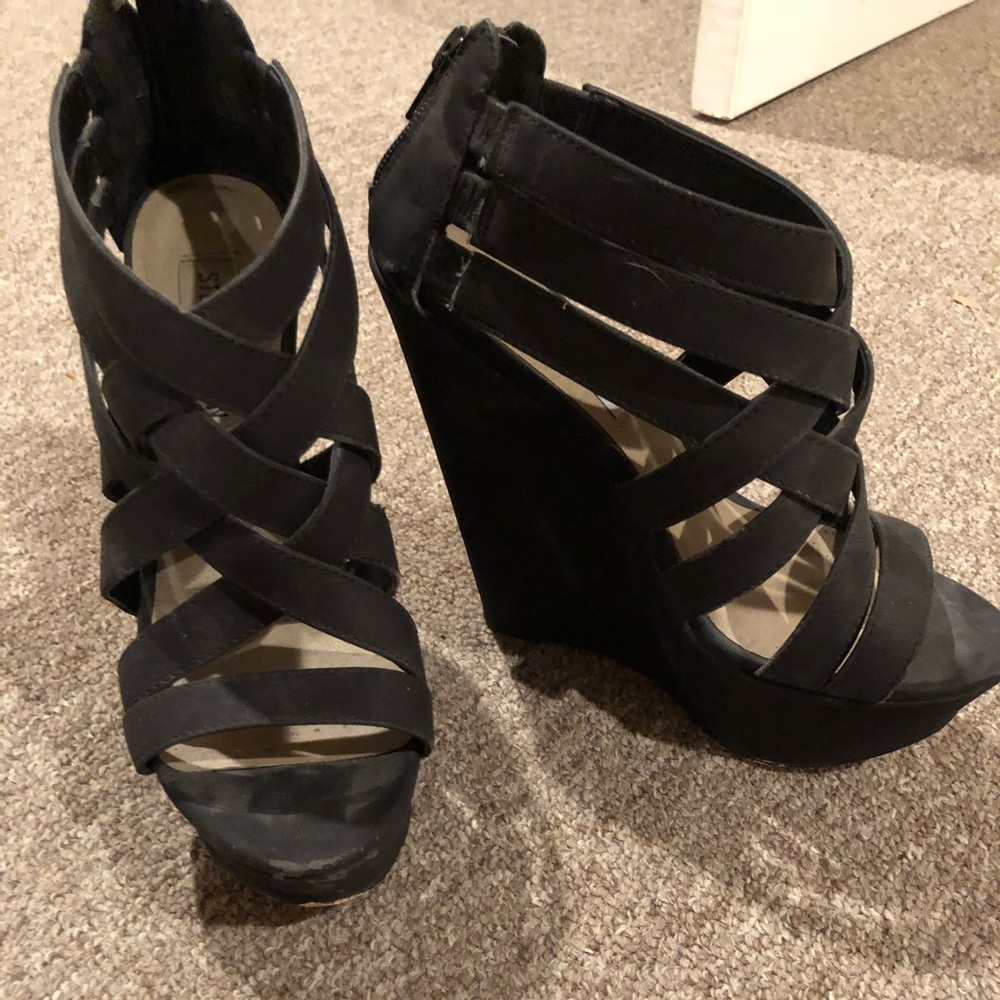 SOLD Steve Madden Platform Wedges
